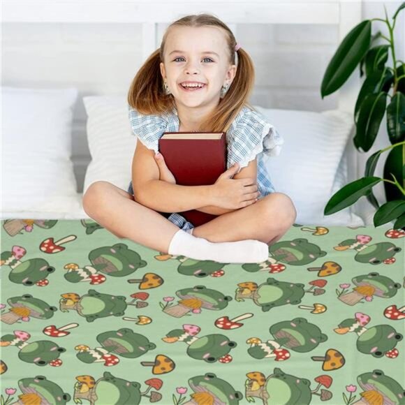 Cute Frog Blanket Gifts for Frog Lovers Soft Frog Mushroom Throw Blanket - Picture 7 of 8